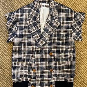 Veronica Beard NWOT plaid sleeveless blazer (4 but fits large)